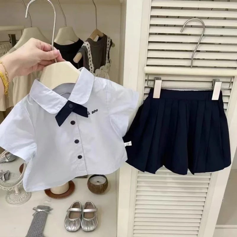 

Summer new style Korean college-style short-sleeve shirt set for baby girls, stylish pleated skirt two-piece set500399