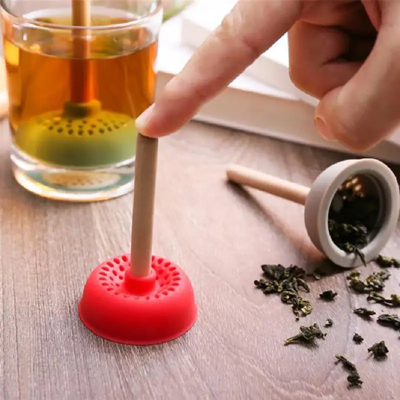 Silicone Tea Strainer With Wooden Handle Tea Infuser Filter Toilet Plunger Shaped Tea Strainer Brewing Teapot Tea Accessories