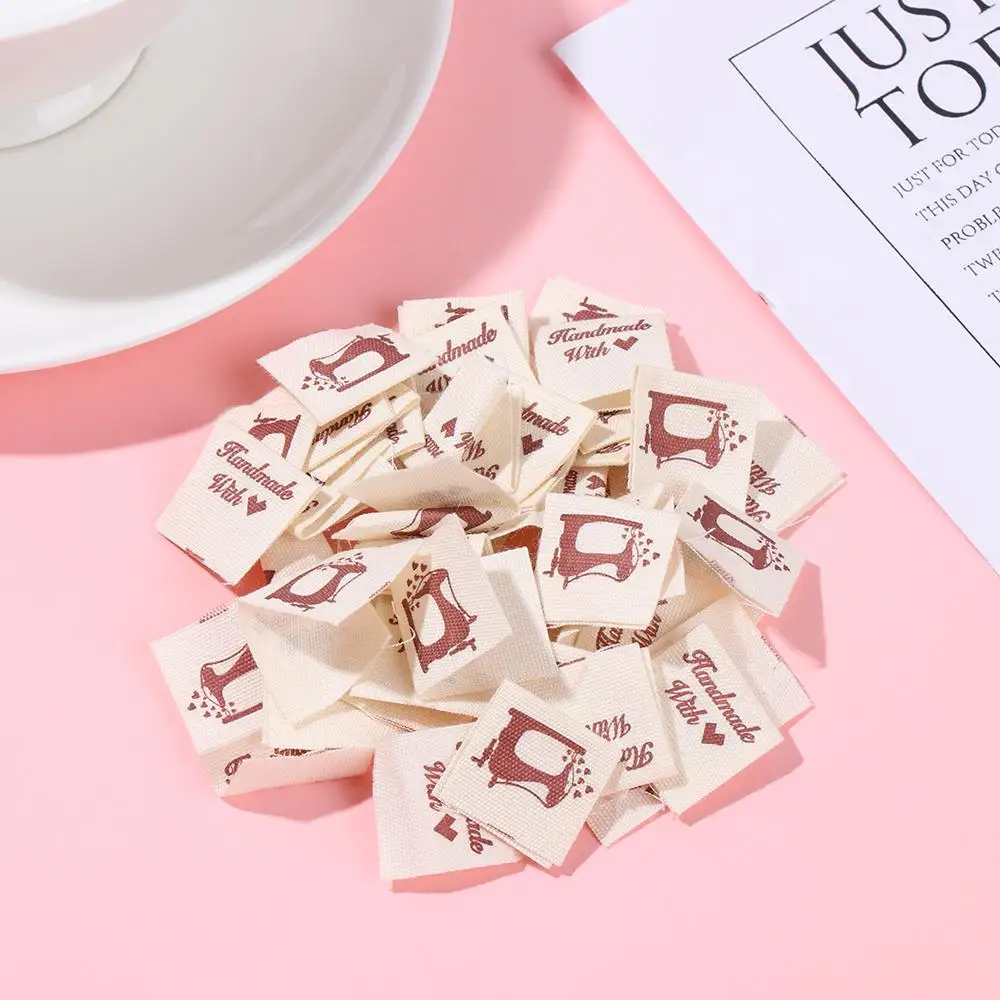 50 шт. DIY мультфильм кошка вязание шерстяной шарик швейные аксессуары бирки для одежды тканевые этикетки для одежды ручной работы с любовью