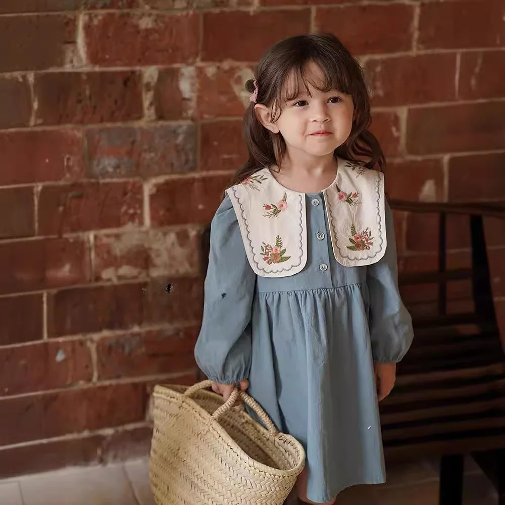 2025 Spring and Autumn Girls Embroidered Dress Medium Children's French Lapel Embroidered Cute Fashion Princess Dress