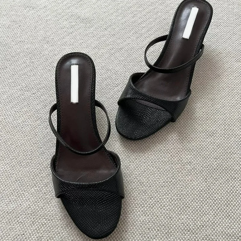 Retro Brown Leather Designer Slides Women Beach Party Shoes Low Thin Heels Slippers Summer Square Toe Gladiator Sandals