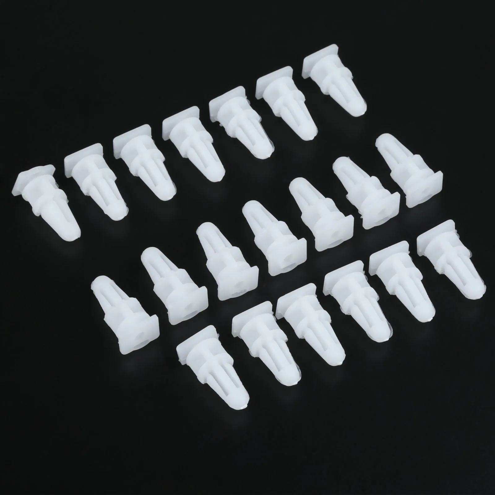 20Pcs 51471840961 Car Door Sill Cover Kick Plate Rivet Clip Retainer Fastener Trim Mounting Clip for for BMW 325 525 750