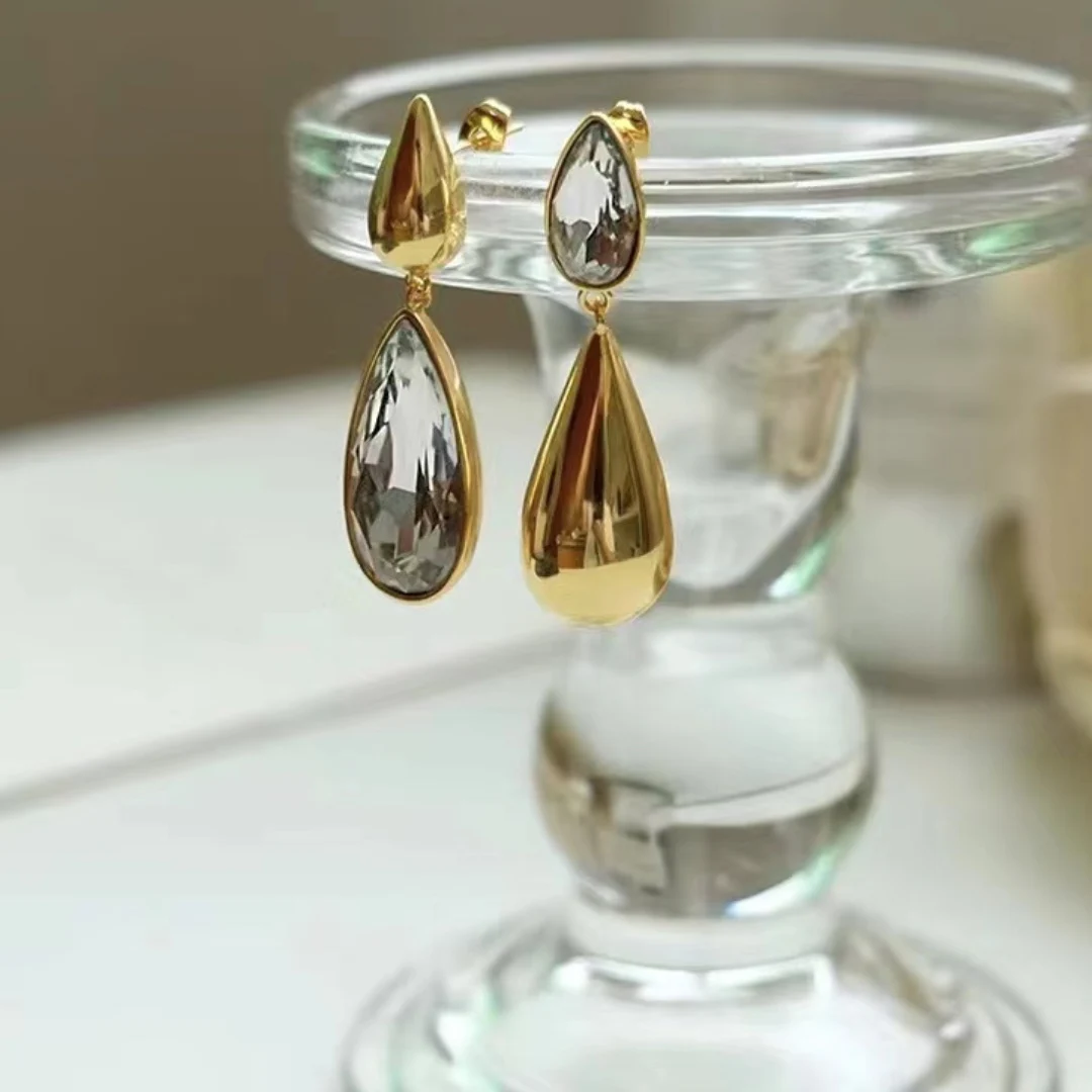 Water Drop Earrings Heavy Metal Water Drop Pendant Asymmetric Earrings Shiny Zircon Sexy Women\'s Golden Jewelry Christmas Gift