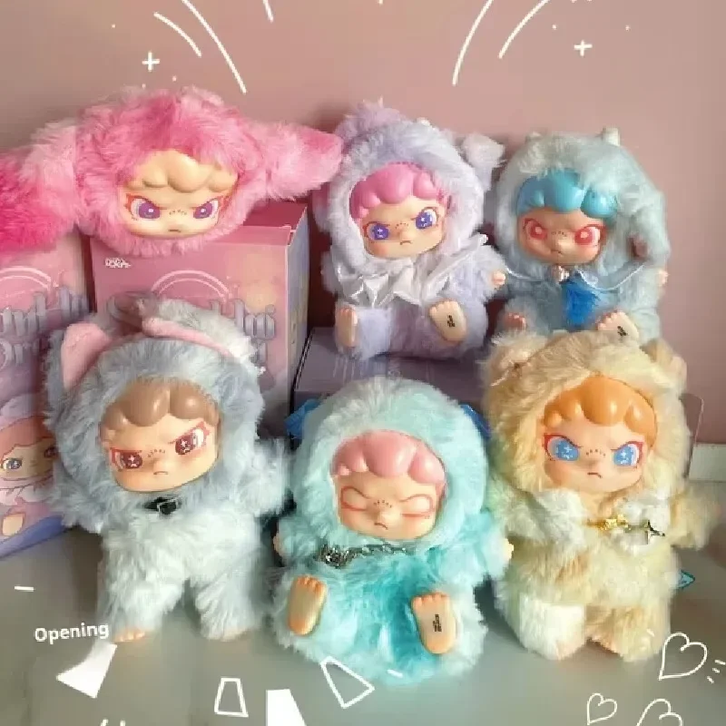 Hot Dora Shanhai Dream Series Mystery Box Simpatico peluche bambola zaino ciondolo portachiavi Anime Action Model Collection Toy Gif