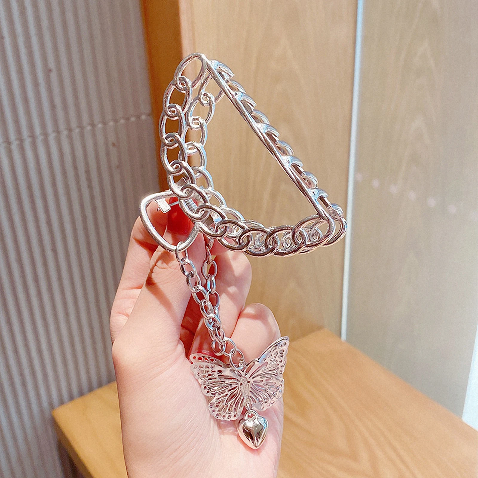 

Butterfly Chain Hair Clip Claw Accessory Bridal Accessories Woman Clips for Hollow Hairpin Headdress