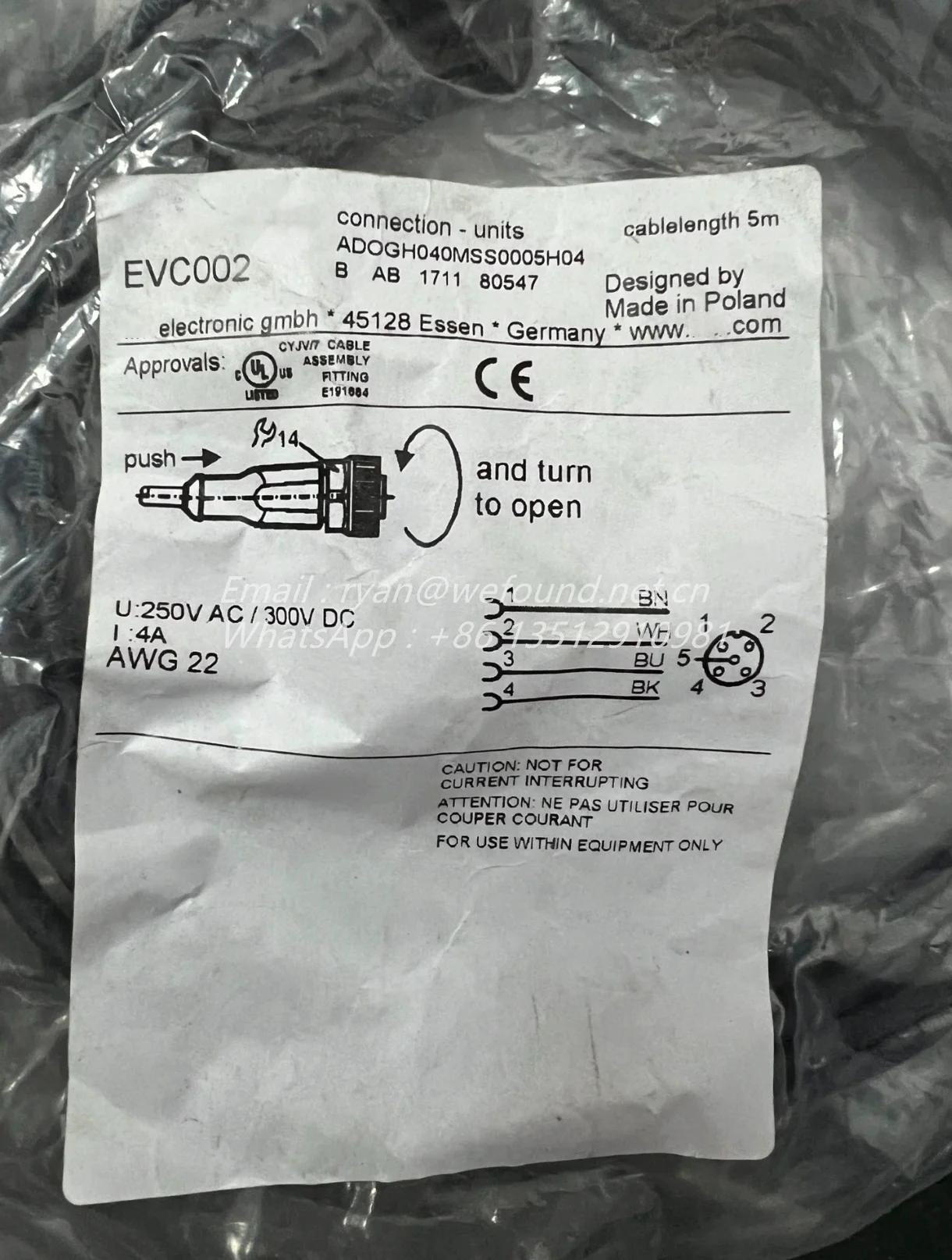 EVC002  Connecting cable with socket  ADOGH040MSS0005H04