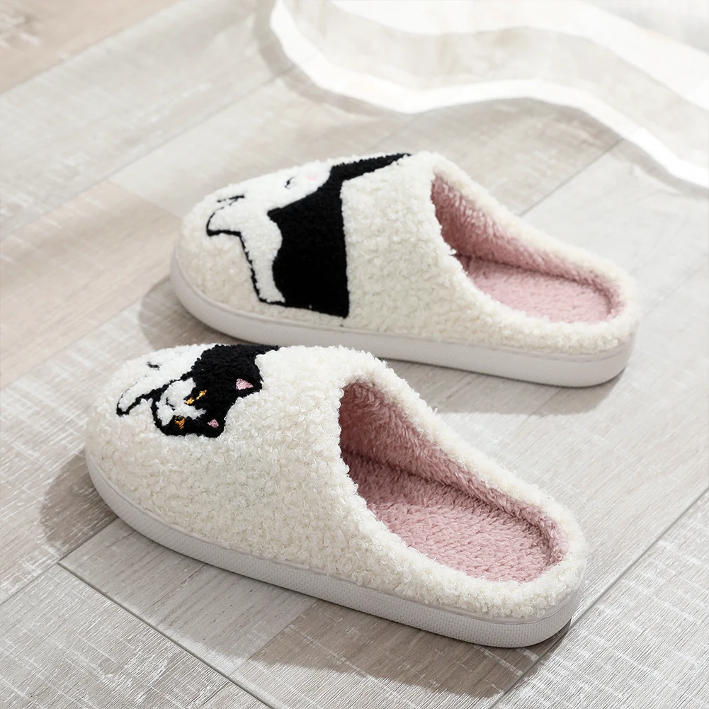 Plush Cow Cat Slippers Cute House Slippers Non-Slip Kawaii Furry Slippers Comfortable Warm Couple Slippers for Autumn Winter