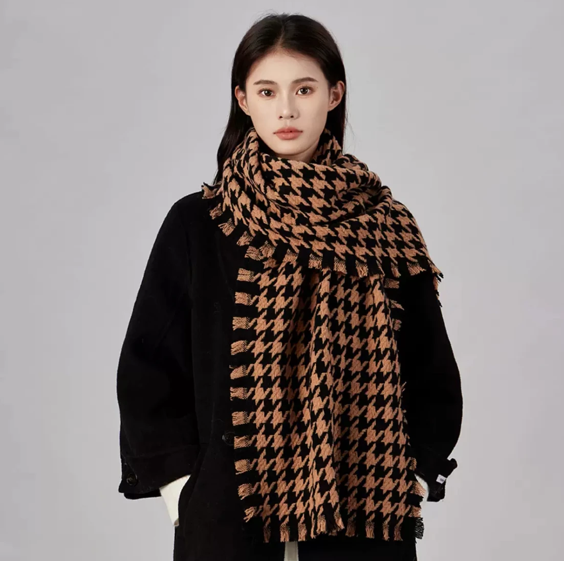 

Explosion of houndstooth autumn and winter 100% wool scarf Korean fashion plaid scarf female senior sense shawl