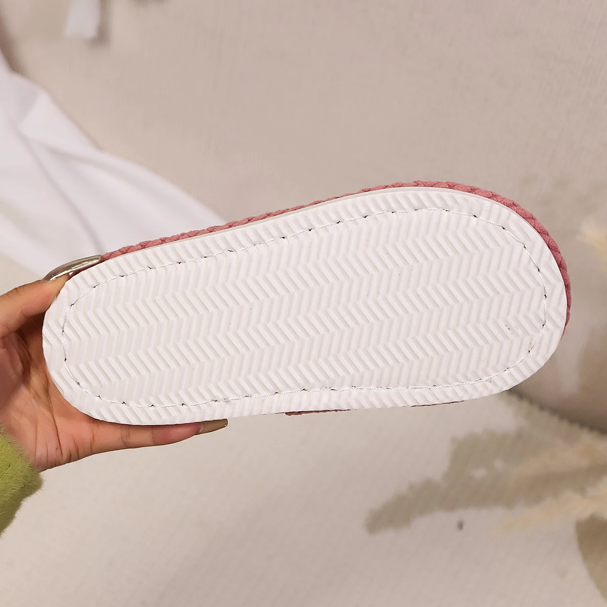 Women‘s Cross Band Slippers Spring Autumn Woman Outdoor Indoor Slides Open Toe Slipper EVA Light Living Room Strap Flip Flops