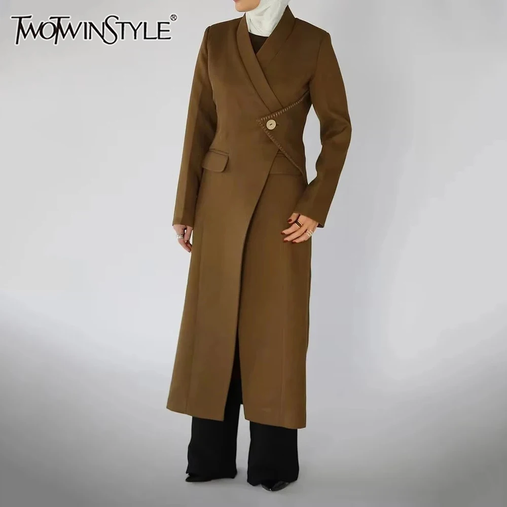 

TWOTWINSTYLE Solid Fashion Spliced Button Trench for Women V Neck Long Sleeve Patchwork Pockets Elegant Coat Female Clothing New