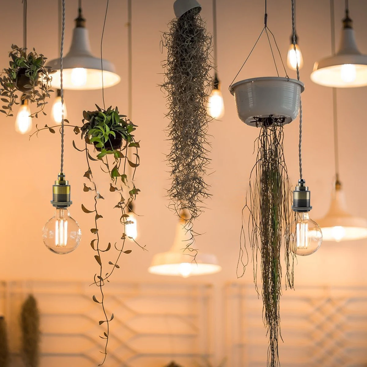 4/8/12pcs Vintage Socket E27 Base Lamp Heat Resistant Pendant Light Brass Antique Lighting Lamp Fitting Porcelain Lampholder