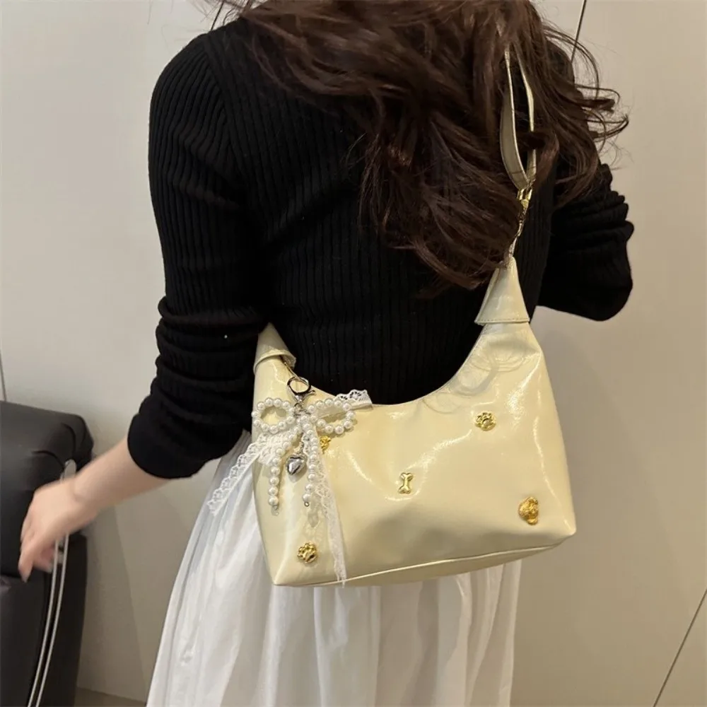 

Trendy Luxury Bow Pearls Shoulder Bags Leisure Temperament Leather Crossbody Bags Versatile Commute Women's Handbags Daily