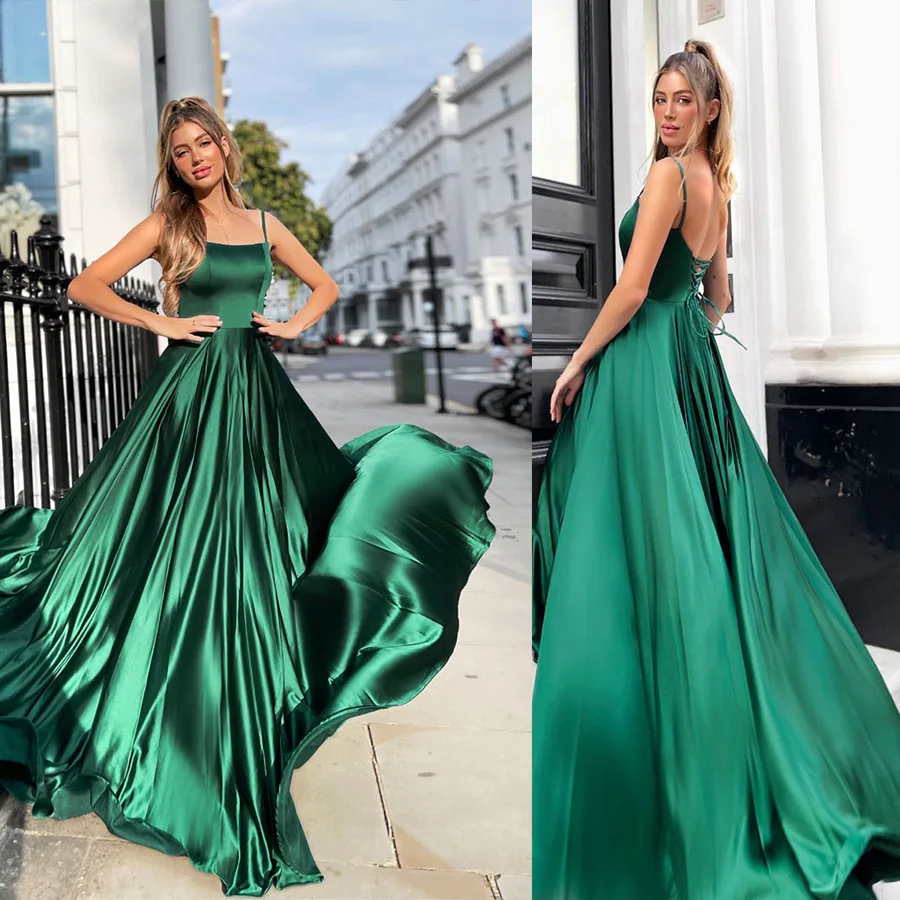 Europe and the United States Autumn Women\' new banquet gathering bridesmaids birthday sexy long green sling halter evening dress