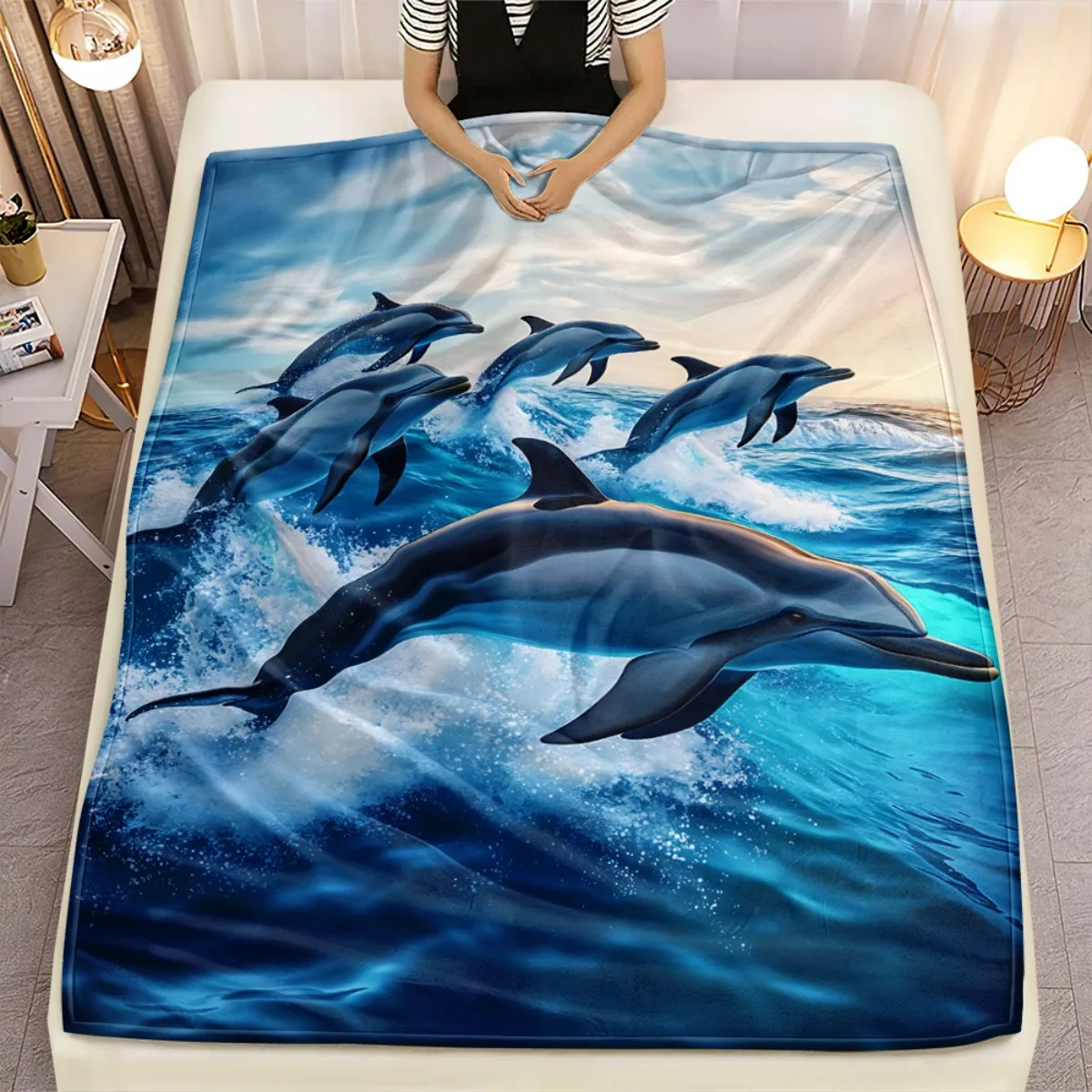 Dolphin Ocean Wave Print Fleece Blanket Flannel Throw Marine Life Sea Animal Design Soft Warm Bedding Home Decor for Kids Adults