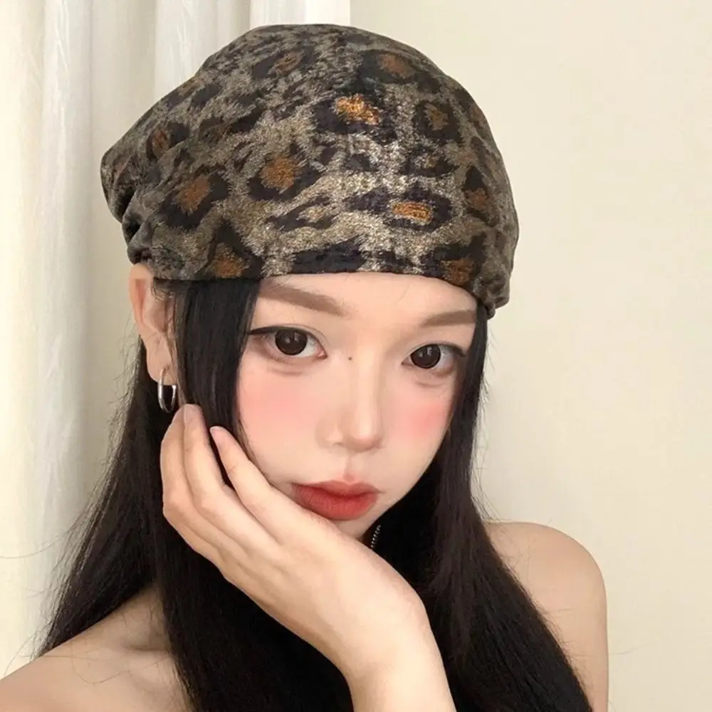 

Exquisite Sweet Leopard Print Headscarf Star Chest Scarf Y2k Print Turban Headband Neckchief Punk Bandana Spice Girls