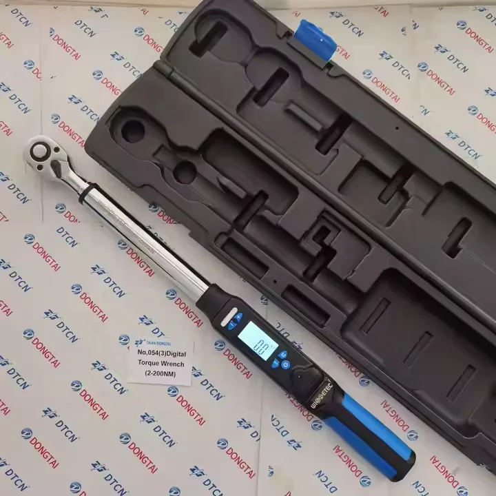 NO.054(3) Цифровой динамометрический ключ (2-200NM)