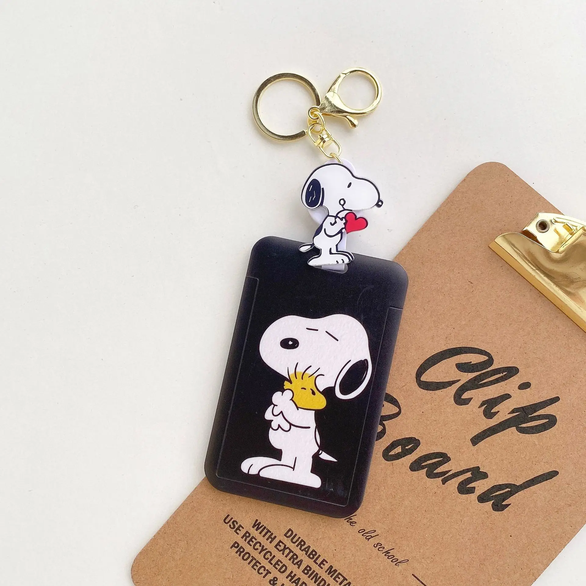 SNOOPY Charlie Schlüsselanhänger Anime Paar Taschenanhänger Herren Damen Schlüsselanhänger Zubehör Bus-ID-Türkartenhalter – Detail 9