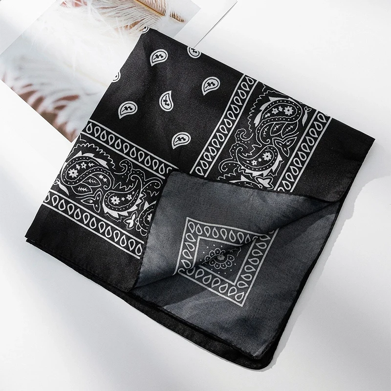 Fashion low-key hijab cashew print pattern scarf polyester cotton small square scarf paisley print scarf fashion scarf 55x55cm