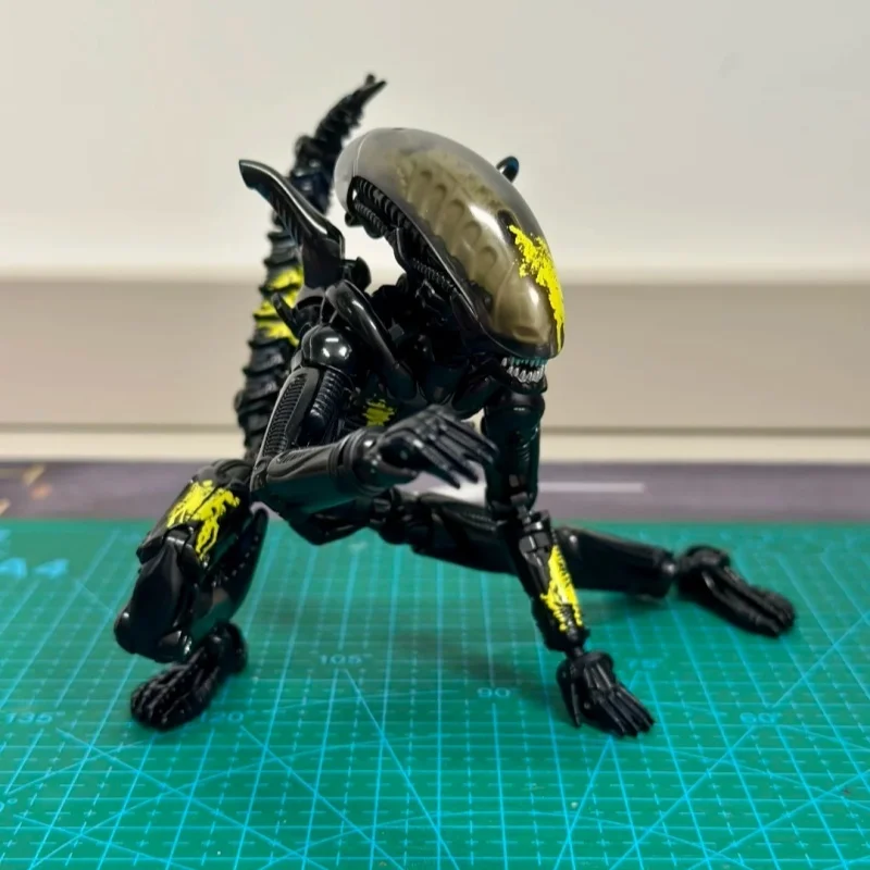 52 brinquedos caixa de besta alienígena 2.0 ano cartão edição limitada genuíno brinquedo transformável modelo charme colecionável presente série ornamentos