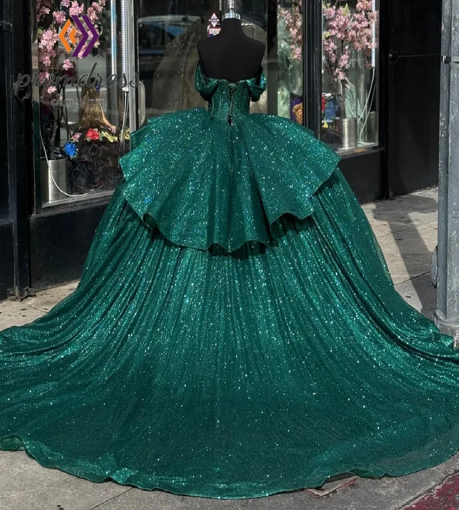 Glänzendes smaragdgrünes Quinceañera-Kleid 2025, bauschiges Ballkleid, glitzerndes Vestidos de 15 Años, Perlen-Pailletten, süßes 16