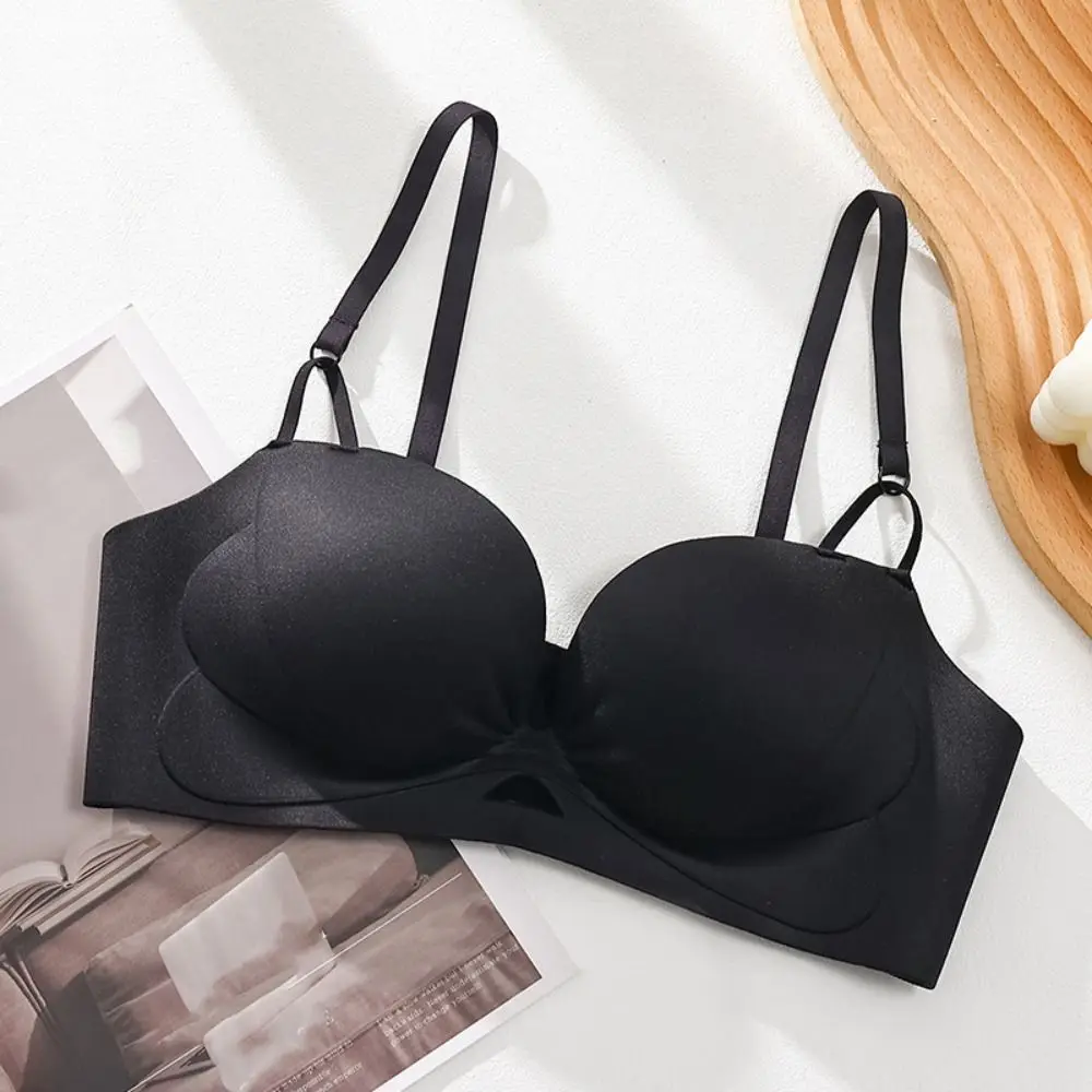 Süßer, ausgehöhlter, plissierter, tiefer V-BH, stoßfest, Anti-Durchhang-Unterwäsche für Frauen, dünner, nahtloser Push-Up-BH, Geschenke