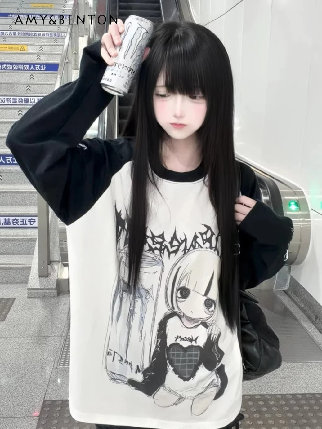 

Japanese Mass-produced Two-dimensional Printing Crew Neck Sweatshirt Mine Sweet Splicing Color Long-sleeved Oversized Sweater