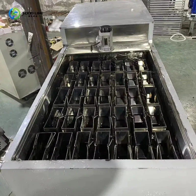 Customized Commercial Ice Making Machine 35 Molds Configuration 10kg Each Ice Block 2T Daily Output