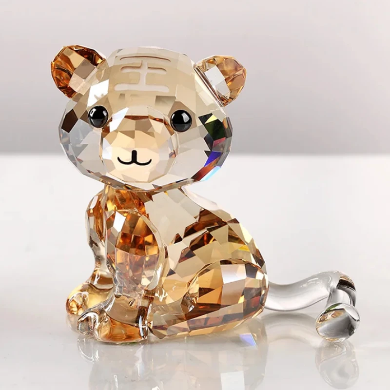 

Handmade Crystal Dog Figurine Miniature Glass Animal Unique Home Decor Trinket Gift for Children and Collectors