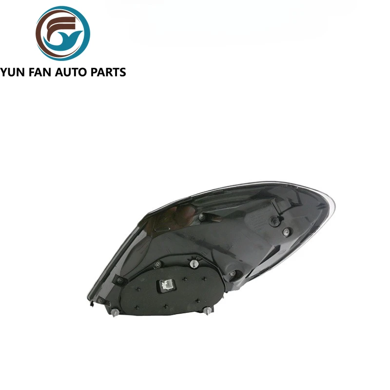 Picture 6: 1 Pair Taillight assembly modification For Mercedes-Benz C-Class W205 C180 C200 C260 C63