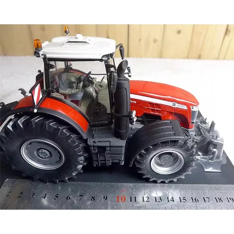Diecast 1: 32 Scale 8740S Agricultural Tractor Vehicle Alloy Simulation Car Model Collection Display Toy Gift Souvenir