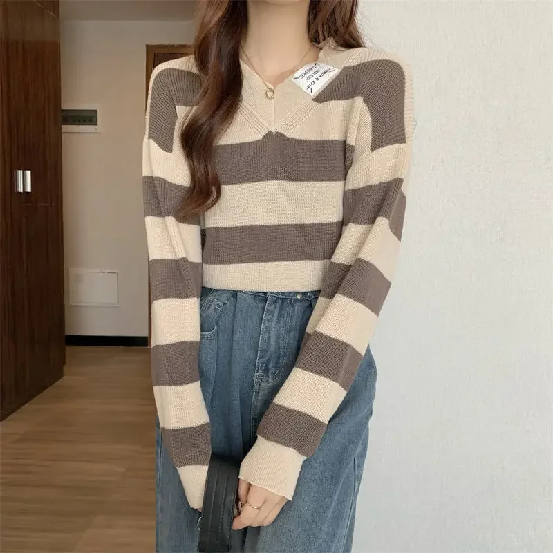 

Black and White Striped Sweater New Women's Ins Trendy Style Lazy and Loose Knit Base Sweater for Outerwear