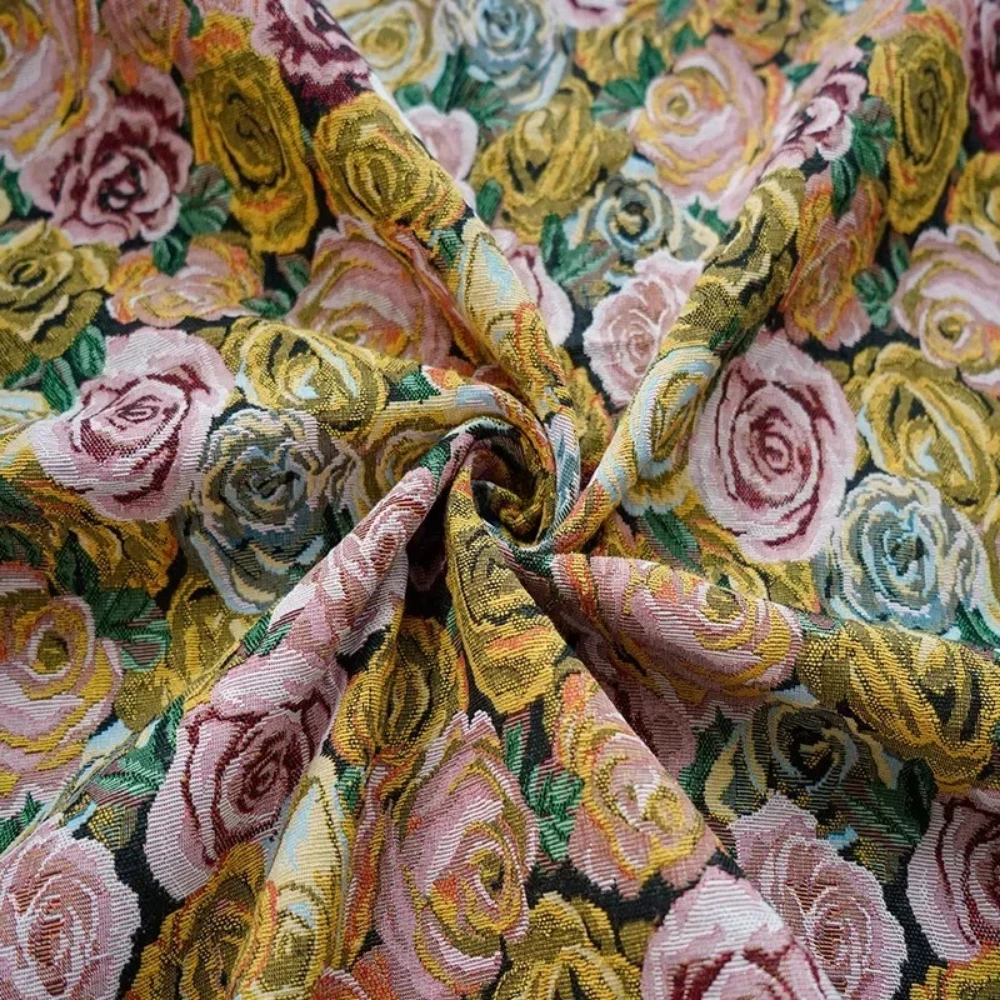 

Yarn-dyed Rose Jacquard Fabric Women's Sofa Cover Autumn Winter Dress Pillow Stiff Fashion for Sewing Wholesale Material Cloth