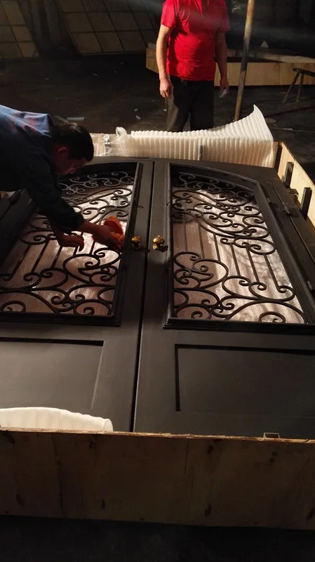 French Eyebrow Arch Top Entry Wrought Iron Double Door with Screen