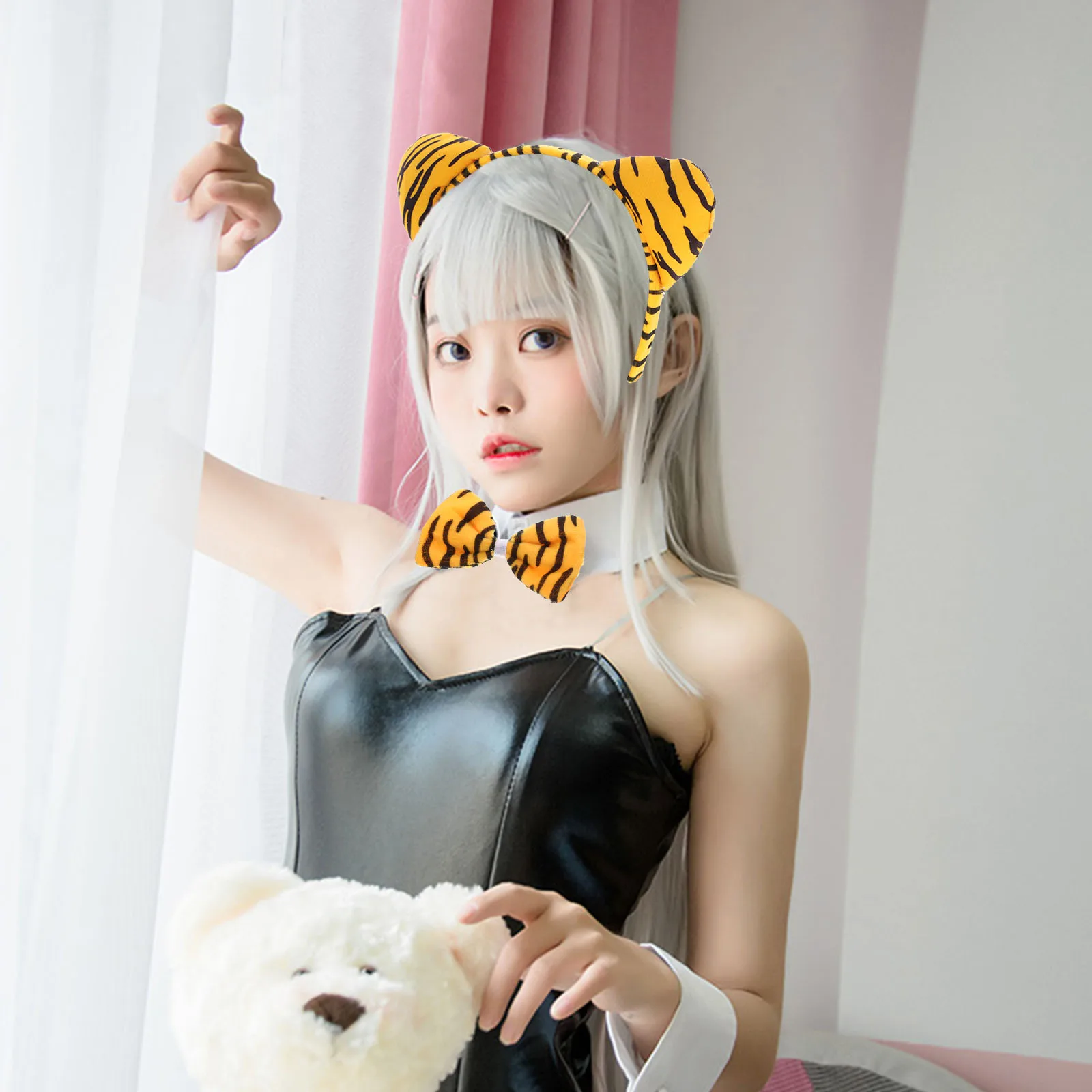 

Tiger Headdress Set Orange Ears Headband Fake Tail Bowtie Kids Costume Jungle Accessories Child Play Cartoon Animal Cosplay Prop