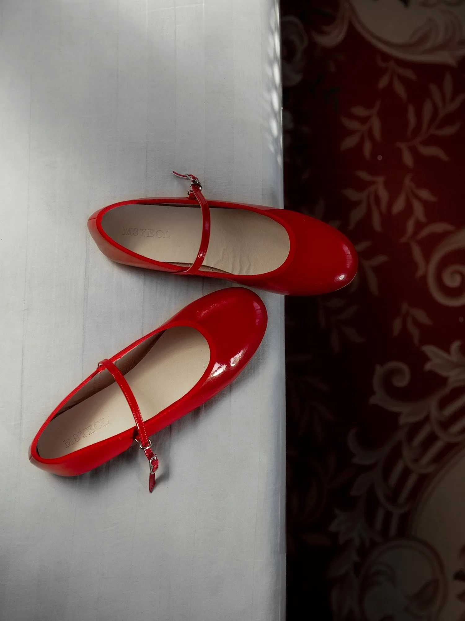 

Retro round Toe Flat Heel Mary Janes Silver Leather Women's Flats Korean Style Fashion Single Shoes Comfortable Casual Shoes