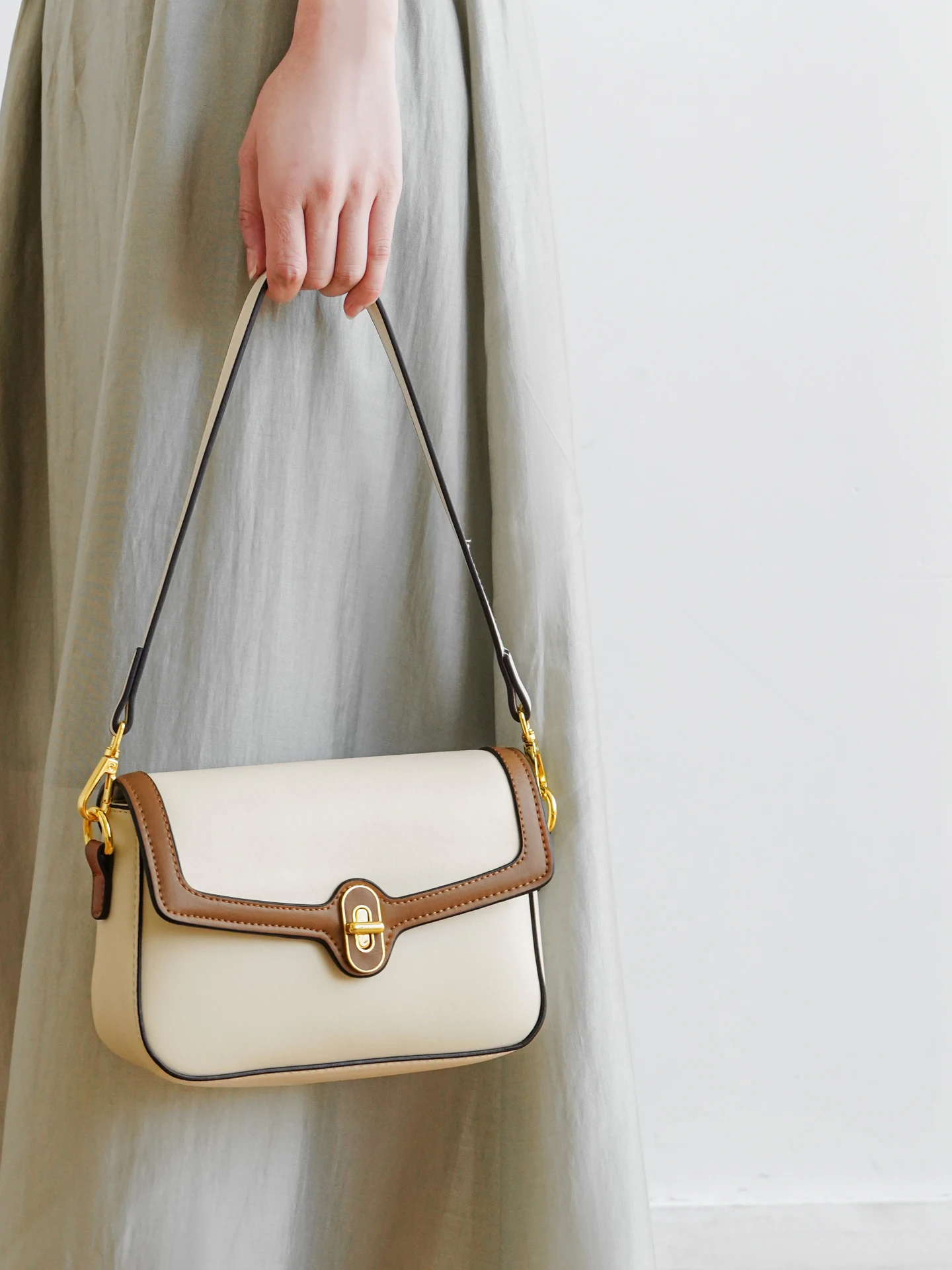 Urban Minimalist Style Women's Crossbody Bag Underarm Single Shoulder Bag Versatile High Quality Small Square Bag Fashionable...