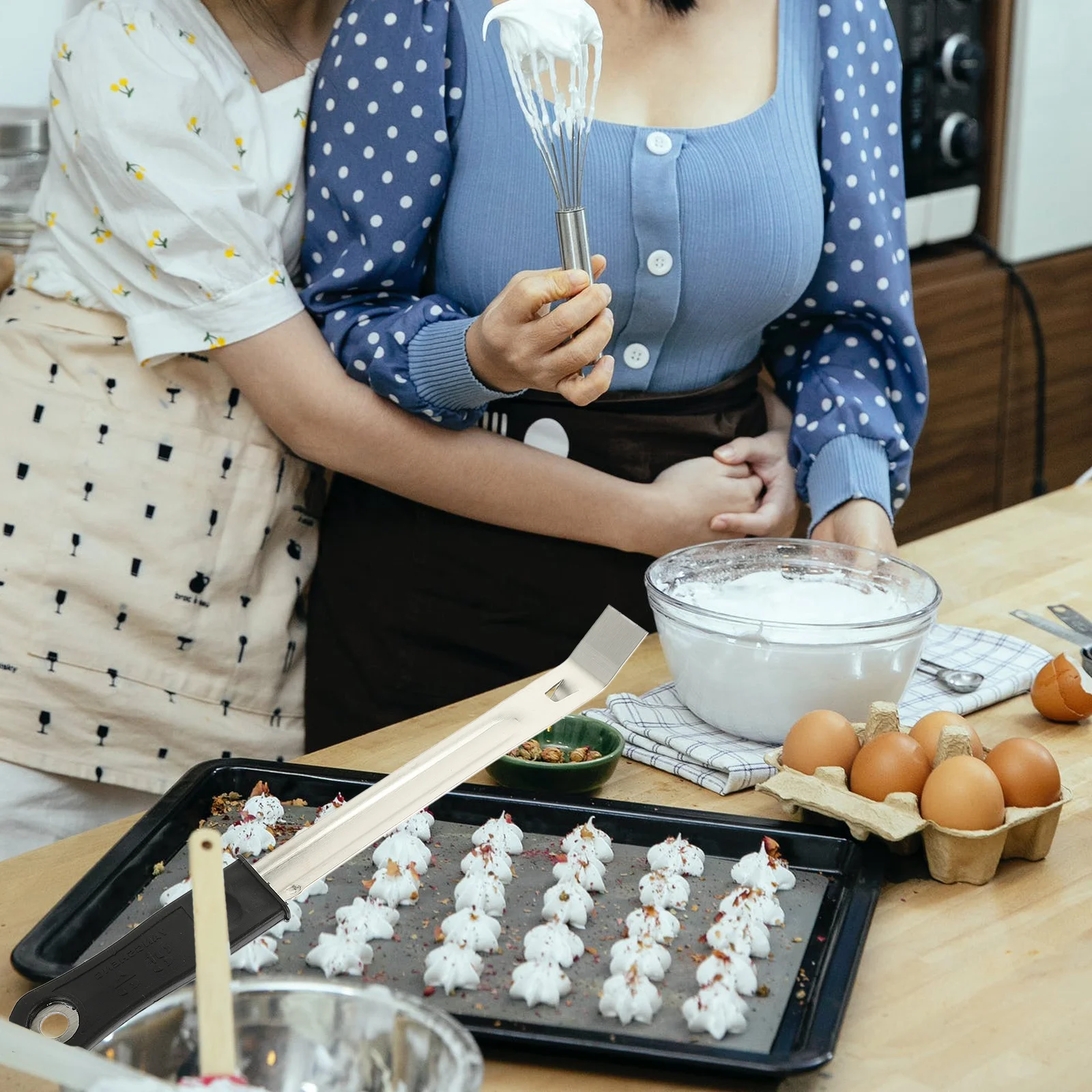 

Stainless Steel Bbq Pan Lifter Plastic Handle Heat Insulation Crowbar Ovenware Dish Lifter Barbecue Tool Practical