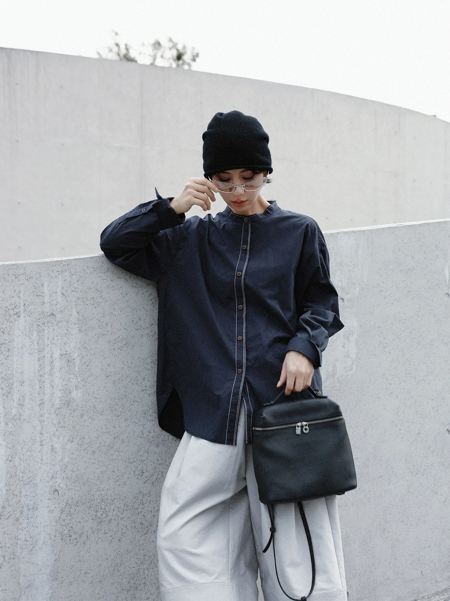 

TT Vintage Casual Loose Cotton irt Jaet Women's Mid-Length New Autumn Sle round Ne Button Long Sve