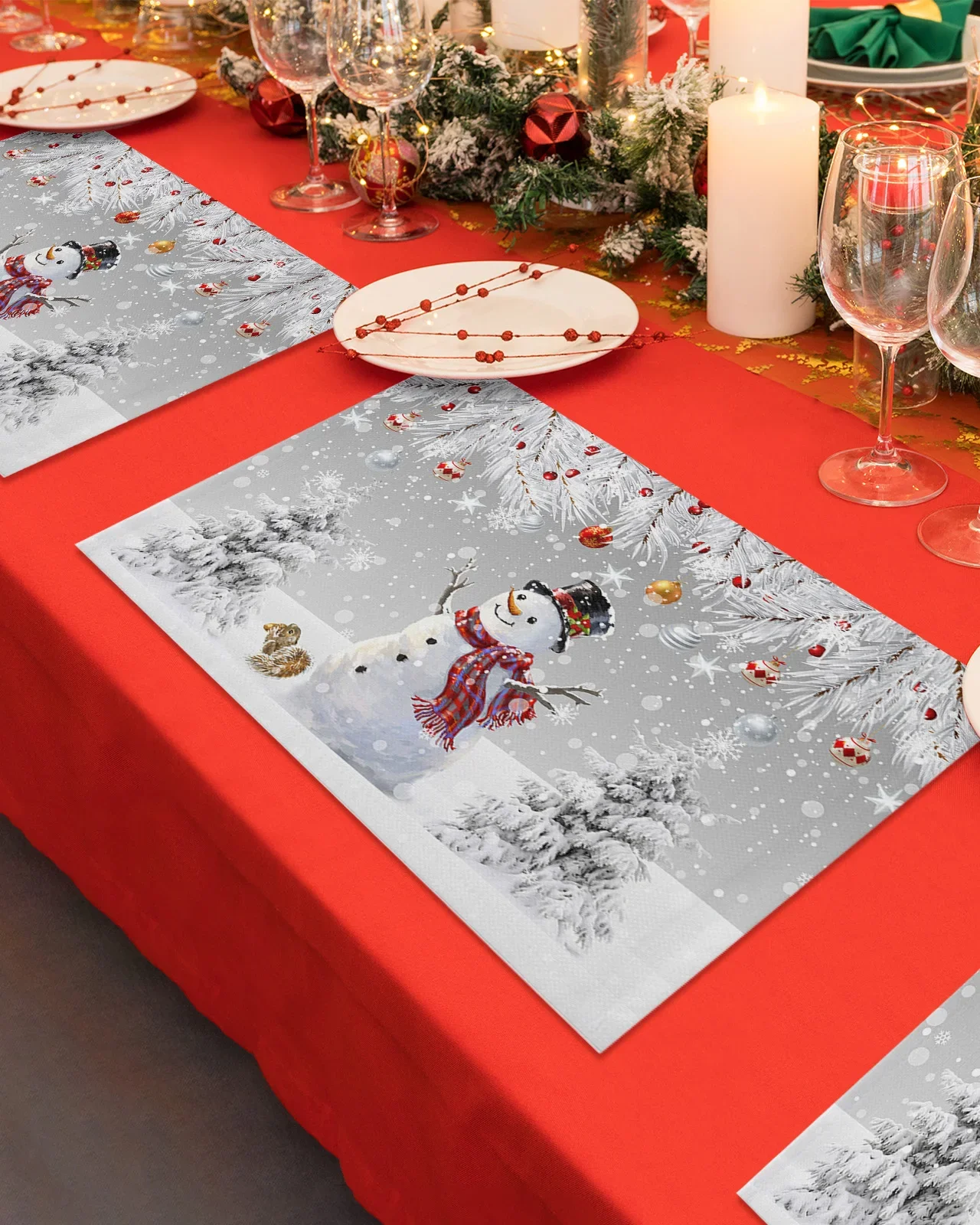 4PCS คริสต์มาสเงิน FIR ใบ Snowman Placemats ผ้าลินินโต๊ะรับประทานอาหาร Mats Coaster ชามถ้วยกาแฟห้องครัวตกแต่งบ้าน