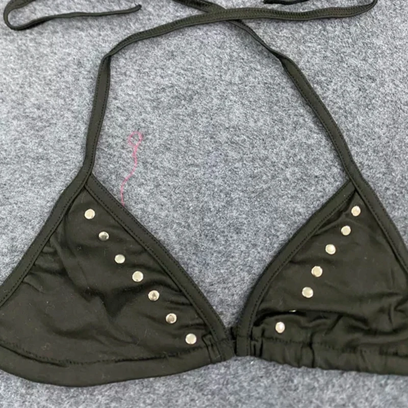 طراز كوري ذو ميزات مميزة، وأشرطة يومية بسيطة ومتعددة الاستخدامات، وتصميم بيكيني مليء بالإحساس