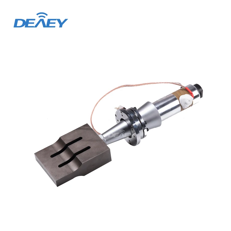 China 15khz 2600w Welding Piezolectric  Ultrasonic Transducer With Flange