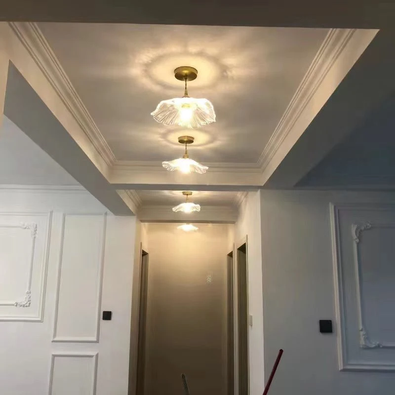 الشمال E27 أضواء السقف للممر الممر غرفة نوم المطبخ فيلا مطعم معرض غرفة المعيشة تركيبات المنزل الداخلي الحديثة البرتقالي الأبيض الزجاج أضواء الثريا لغرفة المعيشة غرفة الطعام غرفة نوم السقف داخلي معلقة ضوء عكس الضوء المن