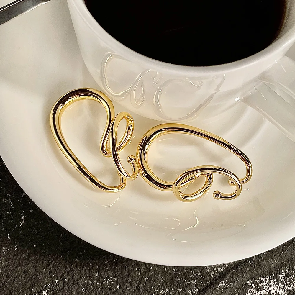 ENFASHION Irregular Line Earrings For Women Gold Color No Piercing Ear Cuff 2020 Fashion Jewelry Friends Gifts Kolczyki E1206