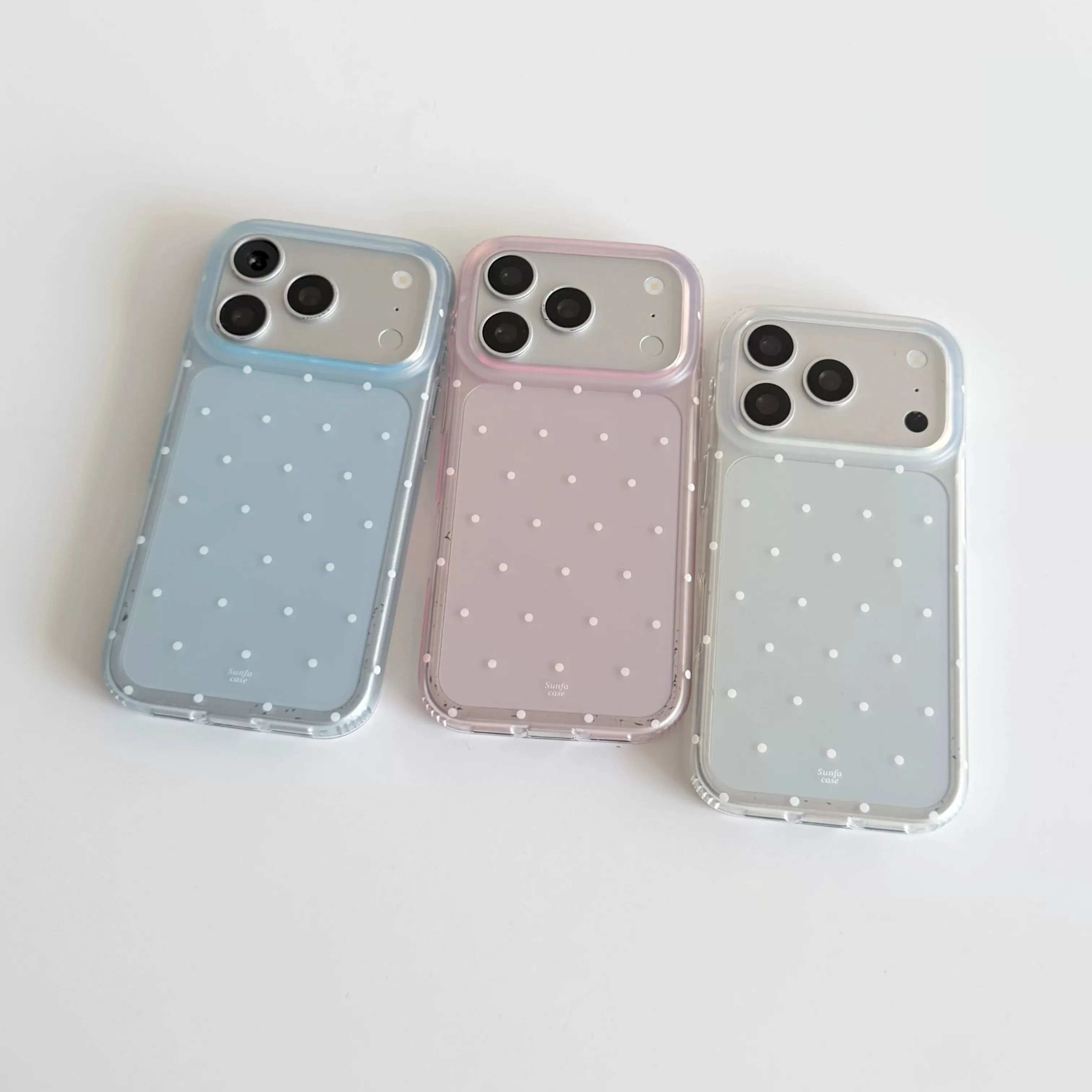 Koreanische Ins Vollbild-Handyhülle mit weißen Polka Dots und mattierter Oberfläche für iPhone 18 17 16 15 14 13 12 11 Pro MAX Plus 17air Matt-Cover