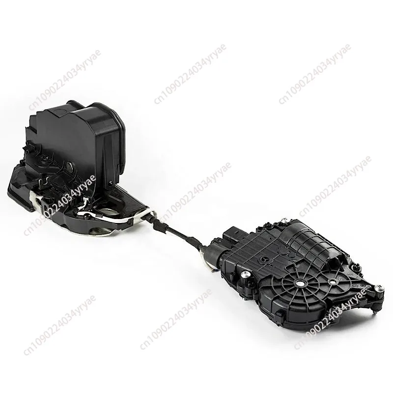 51217276319 Left front 51217276544 Right front door lock actuator suitable for BMW 640i 650i