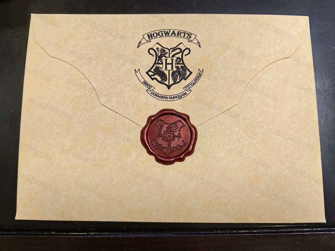 Colección de cartas de Harry Potter, carta de admisión circundante, alta calidad, regalo de cumpleaños de un amigo