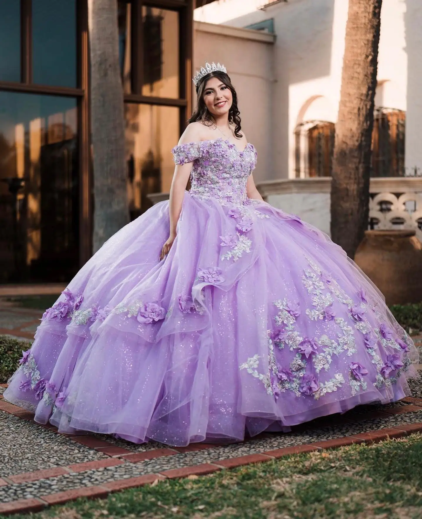 Vestido de quinceañera lila para niña, traje de fiesta de graduación mexicana Charro 16, vestido de tul brillante de 15 años, aplique de encaje Floral hinchado 2023