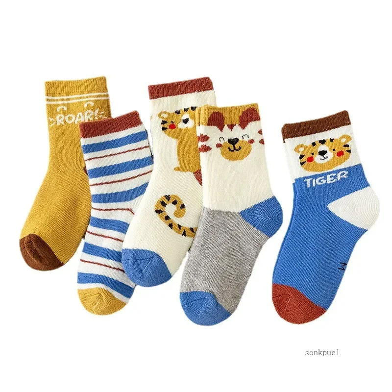5 paia/set calzini invernali per bambini ispessiti per ragazzi e ragazze calzini caldi per bambini autunnali calzini sportivi per il tempo libero carini