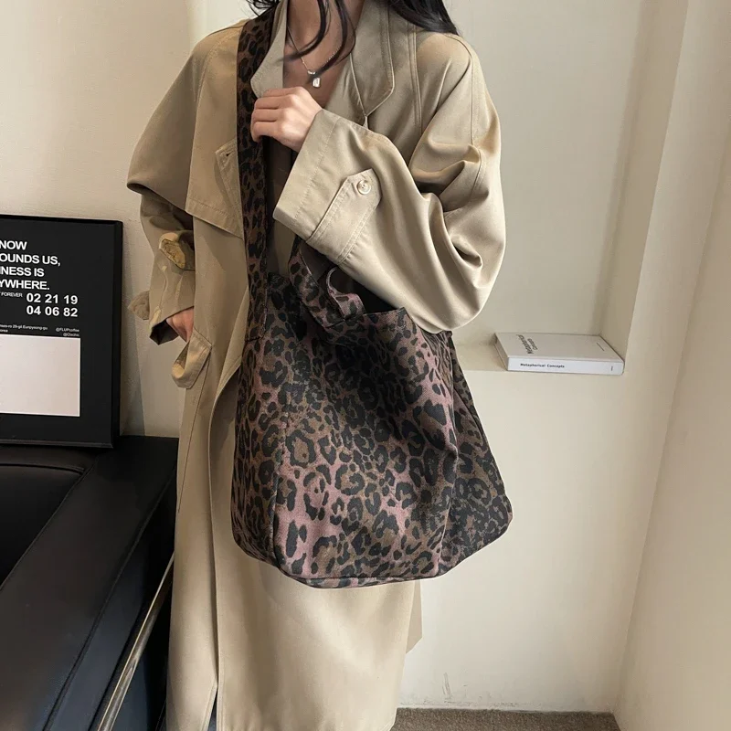 New Arrive Leopard Design 2024 Korean Fashion Big Crossbody Bags for Women Travel Handbag Lady Shopper Shopping Shoulder Bag