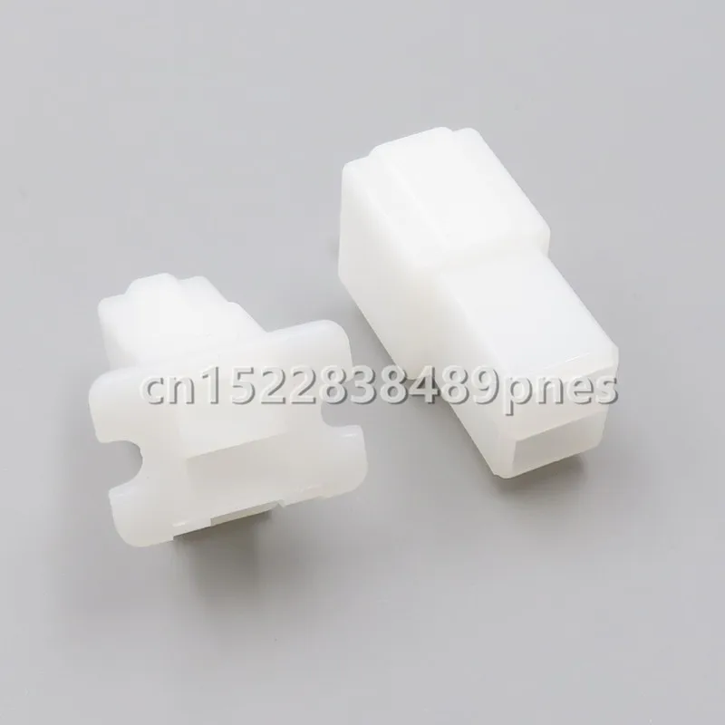 2 Pole White ABS Cable Connector Auto Plug Household Socket